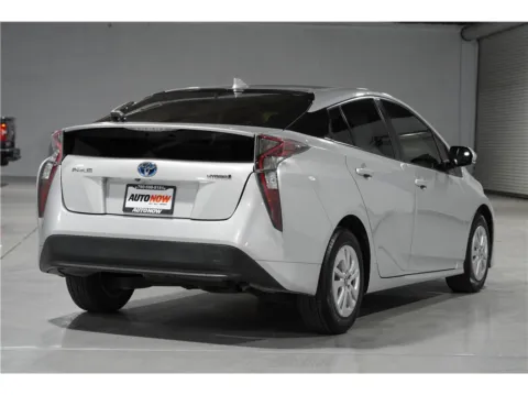 More photos of 2016 Toyota Prius Two Hatchback 4D at AutoNow, CA