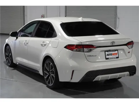 Another view of 2020 Toyota Corolla SE Sedan 4D for sale in Indio, CA at AutoNow