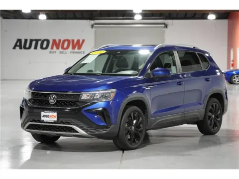 Blue 2022 Volkswagen Taos SE Sport Utility 4D for sale in Indio, CA
