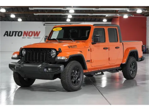 Orange 2023 Jeep Gladiator Willys Pickup 4D 5 ft for sale in Indio, CA