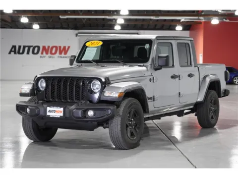 Silver 2021 Jeep Gladiator California Edition Pickup 4D 5 ft for sale in Indio, CA