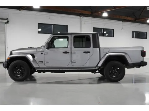 Photos of 2021 Jeep Gladiator California Edition Pickup 4D 5 ft for sale in Indio, CA at AutoNow