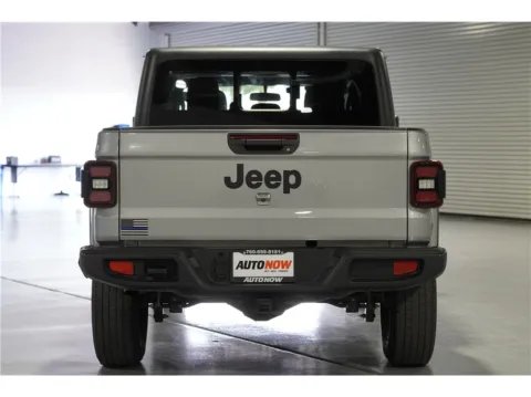 More photos of 2021 Jeep Gladiator California Edition Pickup 4D 5 ft at AutoNow, CA