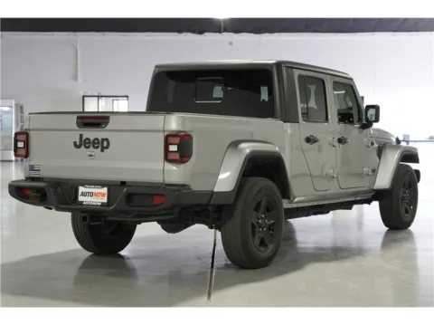 More photos of 2021 Jeep Gladiator California Edition Pickup 4D 5 ft at AutoNow, CA