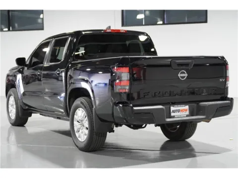 Another view of 2022 Nissan Frontier Crew Cab SV Pickup 4D 5 ft for sale in Indio, CA at AutoNow