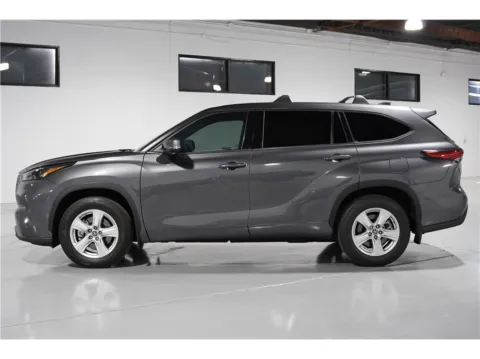 Photos of 2022 Toyota Highlander LE Sport Utility 4D for sale in Indio, CA at AutoNow