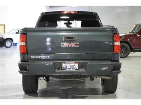 More photos of 2018 GMC Sierra 1500 Double Cab Pickup 4D 6 1/2 ft at AutoNow, CA