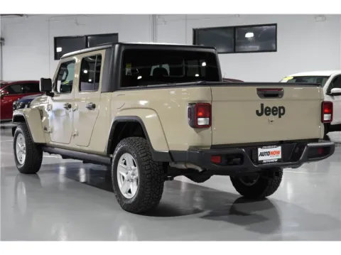 Another view of 2022 Jeep Gladiator Sport S Pickup 4D 5 ft for sale in Indio, CA at AutoNow