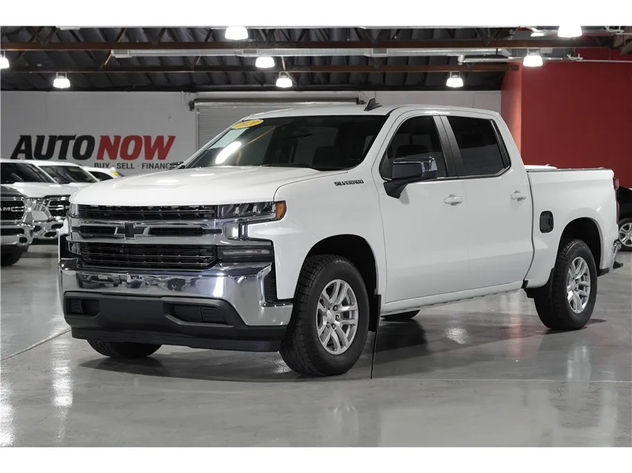 White 2020 Chevrolet Silverado 1500 Crew Cab LT Pickup 4D 5 3/4 ft for sale in Indio, CA