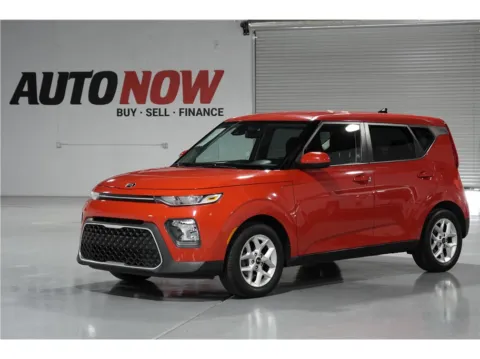 Red 2021 Kia Soul S Wagon 4D for sale in Indio, CA