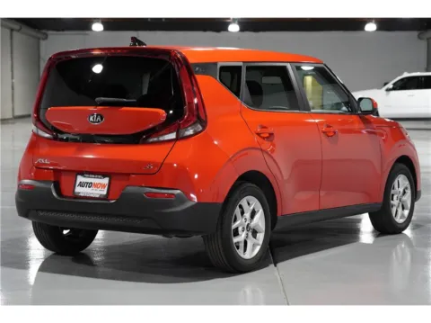 More photos of 2021 Kia Soul S Wagon 4D at AutoNow, CA