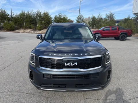 More photos of 2022 Kia Telluride S at Tri-City Chevrolet Buick GMC Ford, NC