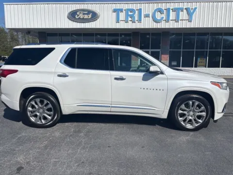 White 2019 Chevrolet Traverse Premier for sale in Eden, NC