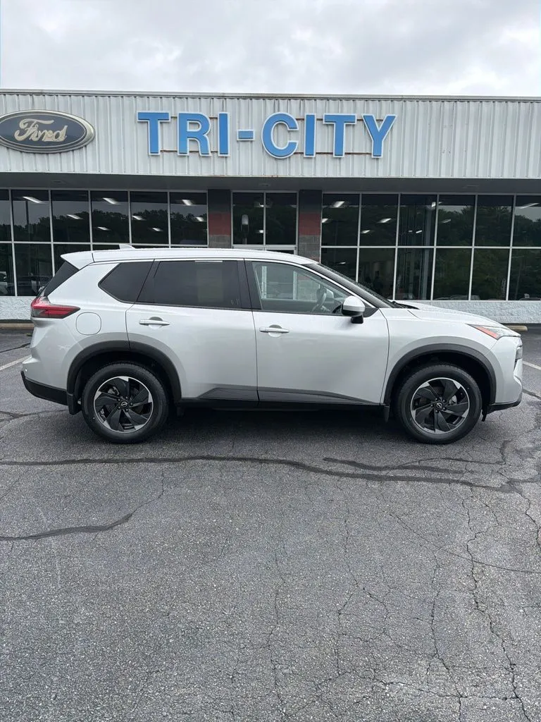 Silver 2024 Nissan Rogue SV for sale in Eden, NC