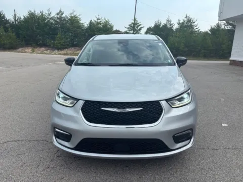 More photos of 2024 Chrysler Pacifica Touring L at Tri-City Chevrolet Buick GMC Ford, NC