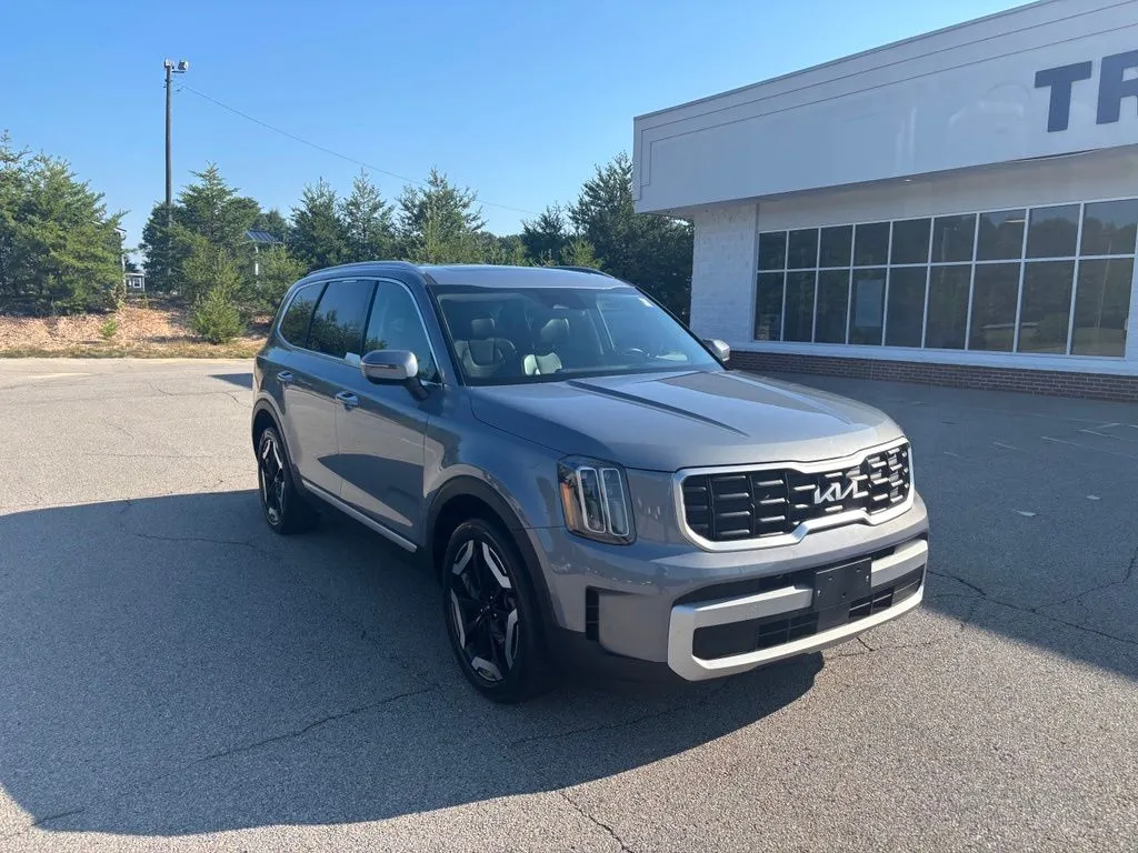 Silver 2025 Kia Telluride S for sale in Eden, NC
