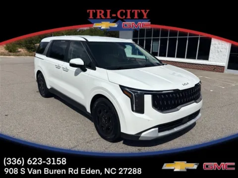 White 2025 Kia Carnival LXS for sale in Eden, NC