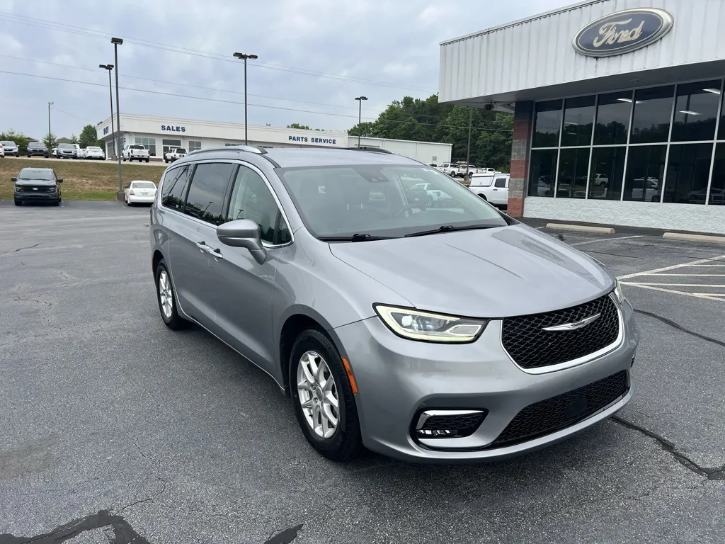 Silver 2021 Chrysler Pacifica Touring L for sale in Eden, NC