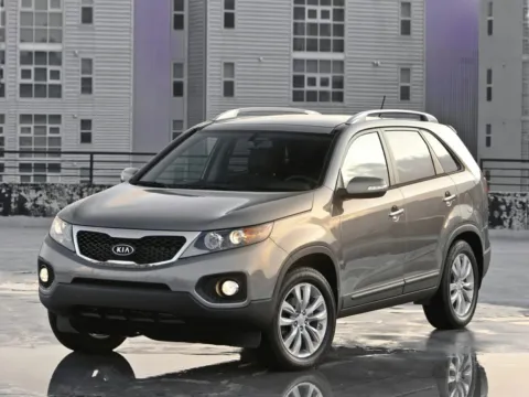 White 2013 Kia Sorento LX for sale in Eden, NC