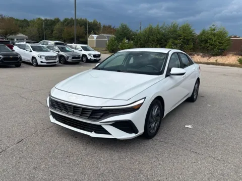 More photos of 2024 Hyundai Elantra SEL at Tri-City Chevrolet Buick GMC Ford, NC