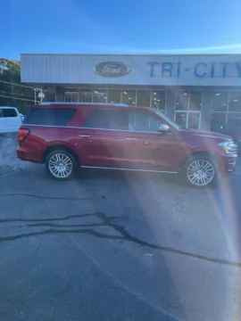 More photos of 2022 Ford Expedition Max Platinum at Tri-City Chevrolet Buick GMC Ford, NC