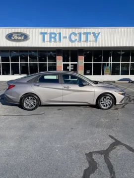 More photos of 2024 Hyundai Elantra SEL at Tri-City Chevrolet Buick GMC Ford, NC