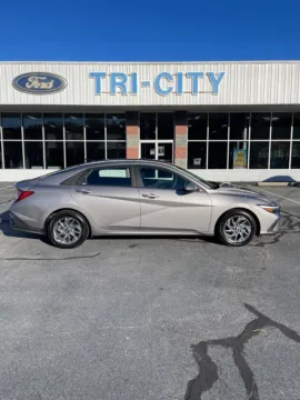 More photos of 2024 Hyundai Elantra SEL at Tri-City Chevrolet Buick GMC Ford, NC