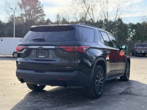More photos of 2022 Chevrolet Traverse RS at Hank Graff Chevrolet Davison, MI