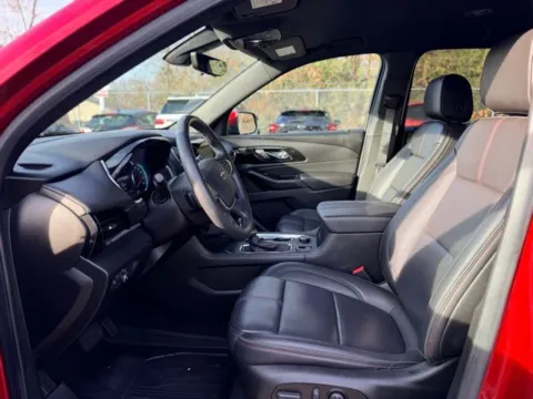 More photos of 2023 Chevrolet Traverse RS at Hank Graff Chevrolet Davison, MI