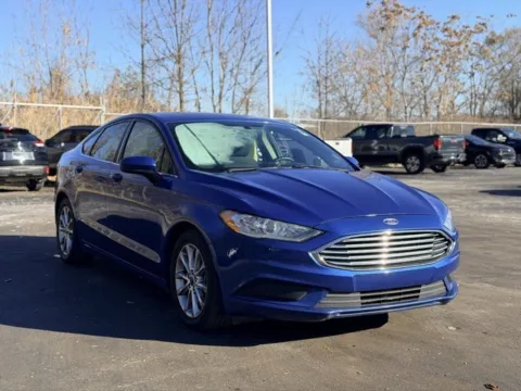 Photos of 2017 Ford Fusion SE for sale in Davison, MI at Hank Graff Chevrolet Davison