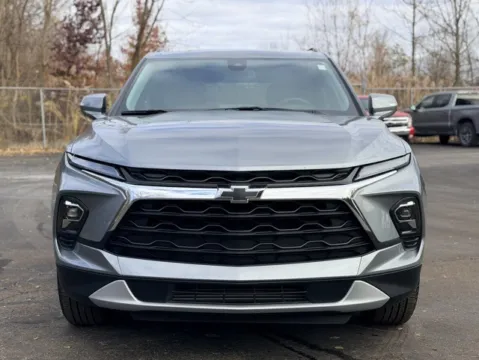 Photos of 2025 Chevrolet Blazer LT for sale in Davison, MI at Hank Graff Chevrolet Davison