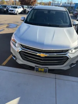 Photos of 2019 Chevrolet Traverse LT for sale in Davison, MI at Hank Graff Chevrolet Davison