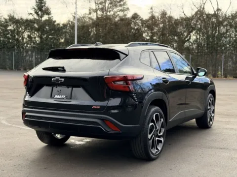 More photos of 2025 Chevrolet Trax 2RS at Hank Graff Chevrolet Davison, MI