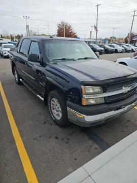 Photos of 2004 Chevrolet Avalanche 1500 for sale in Davison, MI at Hank Graff Chevrolet Davison