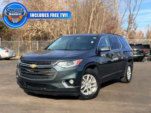 Gray 2020 Chevrolet Traverse LT for sale in Davison, MI