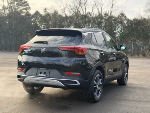 More photos of 2023 Buick Encore GX Select at Hank Graff Chevrolet Davison, MI