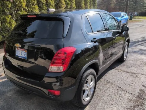 More photos of 2021 Chevrolet Trax LS at Hank Graff Chevrolet Davison, MI
