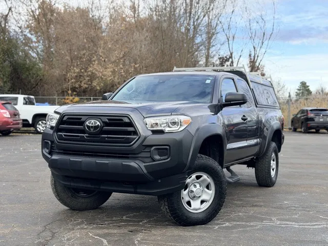 Red 2019 Toyota Tacoma SR5 for sale in Davison, MI