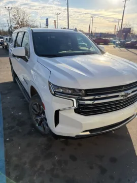 Another view of 2023 Chevrolet Suburban LT for sale in Davison, MI at Hank Graff Chevrolet Davison