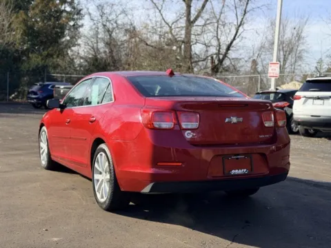 More photos of 2013 Chevrolet Malibu LT at Hank Graff Chevrolet Davison, MI
