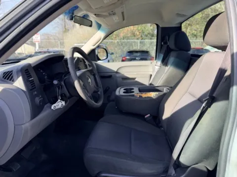 More photos of 2013 Chevrolet Silverado 1500 Work Truck at Hank Graff Chevrolet Davison, MI