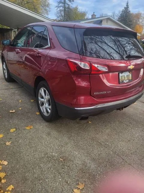 Red 2018 Chevrolet Equinox LT for sale in Davison, MI
