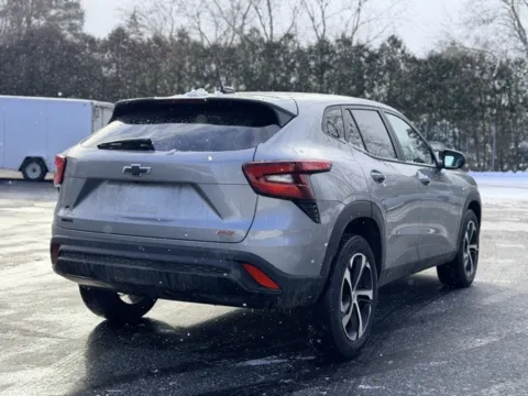 More photos of 2024 Chevrolet Trax 1RS at Hank Graff Chevrolet Davison, MI