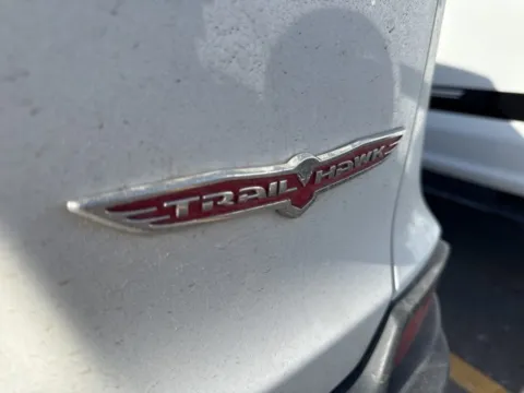 More photos of 2019 Jeep Cherokee Trailhawk at Hank Graff Chevrolet Davison, MI