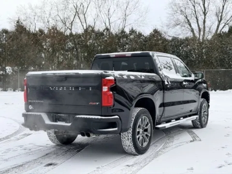 More photos of 2021 Chevrolet Silverado 1500 RST at Hank Graff Chevrolet Davison, MI