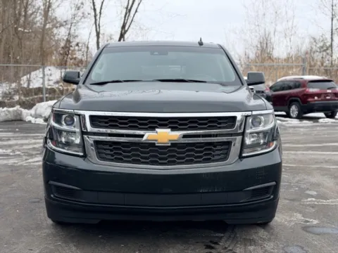 Photos of 2016 Chevrolet Suburban LT for sale in Davison, MI at Hank Graff Chevrolet Davison
