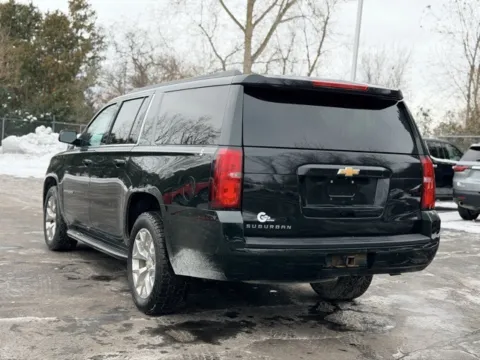More photos of 2016 Chevrolet Suburban LT at Hank Graff Chevrolet Davison, MI