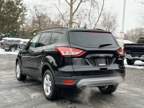 More photos of 2016 Ford Escape SE at Hank Graff Chevrolet Davison, MI