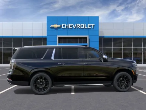 More photos of 2026 Chevrolet Suburban Premier at Hank Graff Chevrolet Davison, MI
