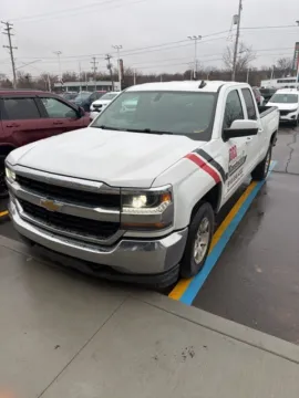 White 2019 Chevrolet Silverado 1500 LD LT for sale in Davison, MI